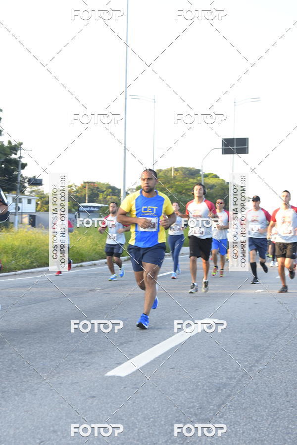 Buy your photos of the eventArnold Run 8k on Fotop