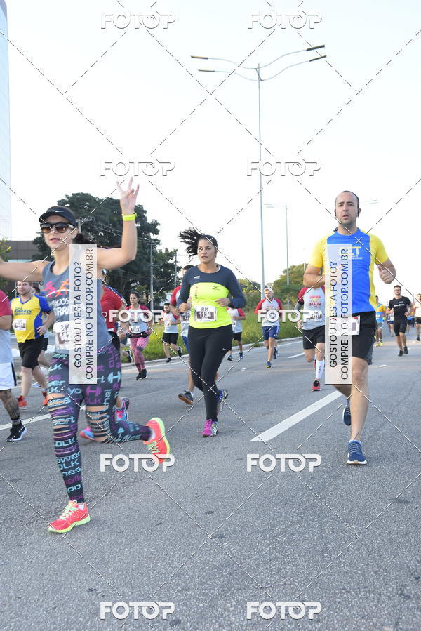 Buy your photos of the eventArnold Run 8k on Fotop