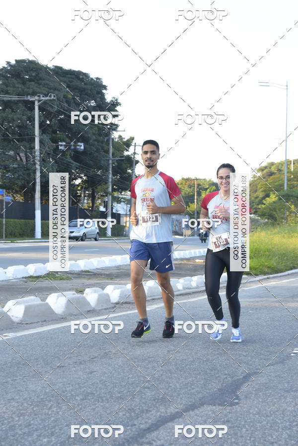 Buy your photos of the eventArnold Run 8k on Fotop