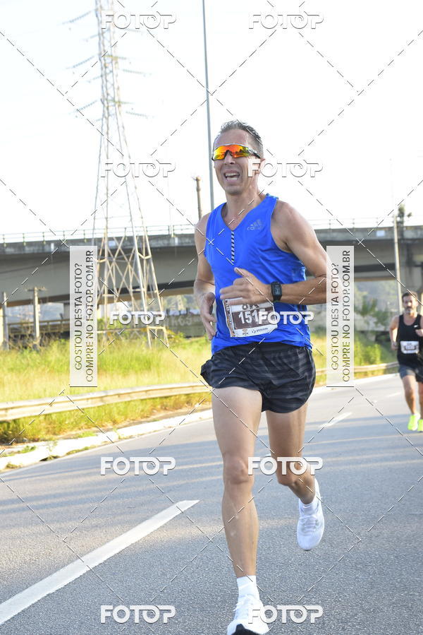 Compra tus fotos del eventoArnold Run 8k En Fotop