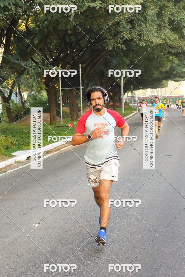 Buy your photos of the eventArnold Run 8k on Fotop