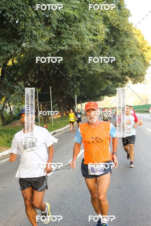 Buy your photos of the eventArnold Run 8k on Fotop