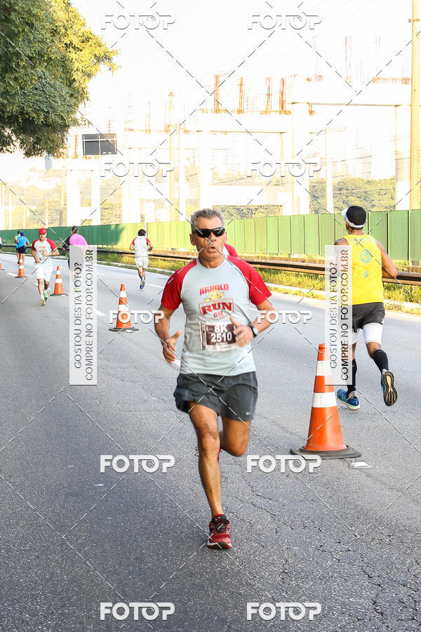 Buy your photos of the eventArnold Run 8k on Fotop