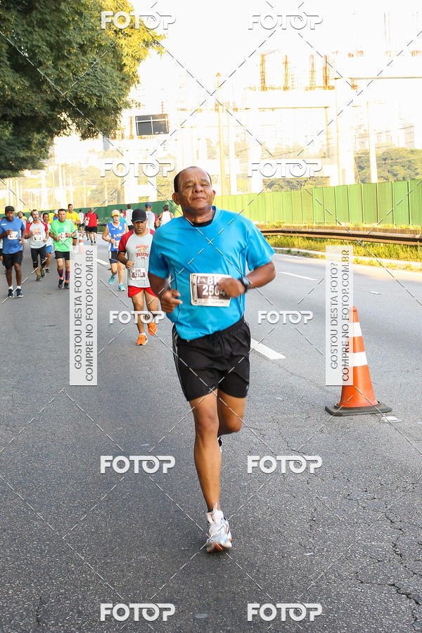 Buy your photos of the eventArnold Run 8k on Fotop