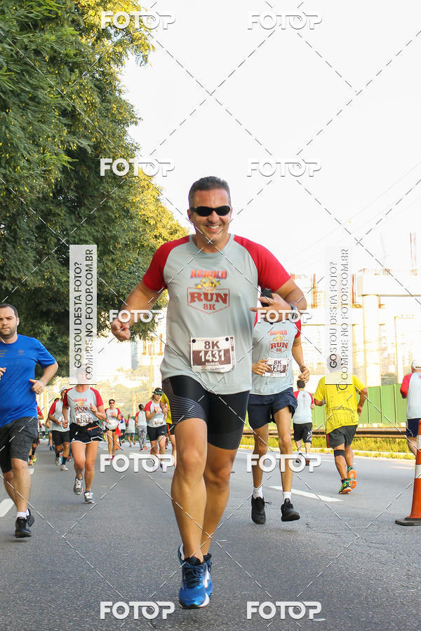 Buy your photos of the eventArnold Run 8k on Fotop