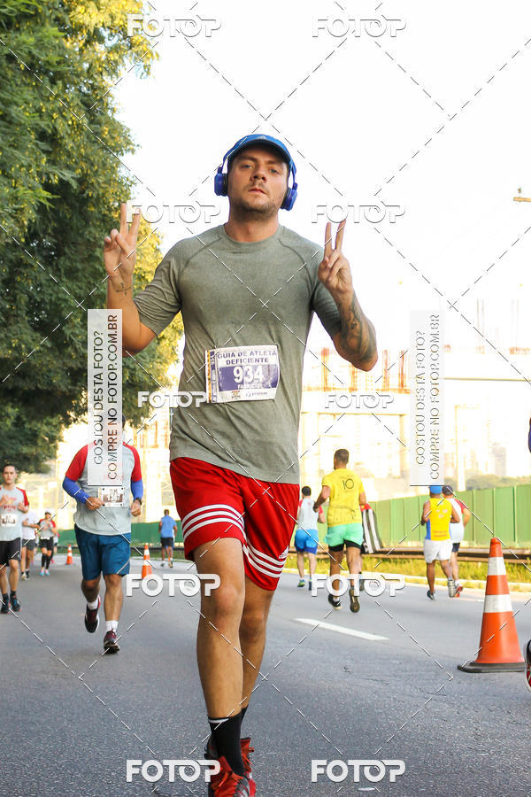 Buy your photos of the eventArnold Run 8k on Fotop
