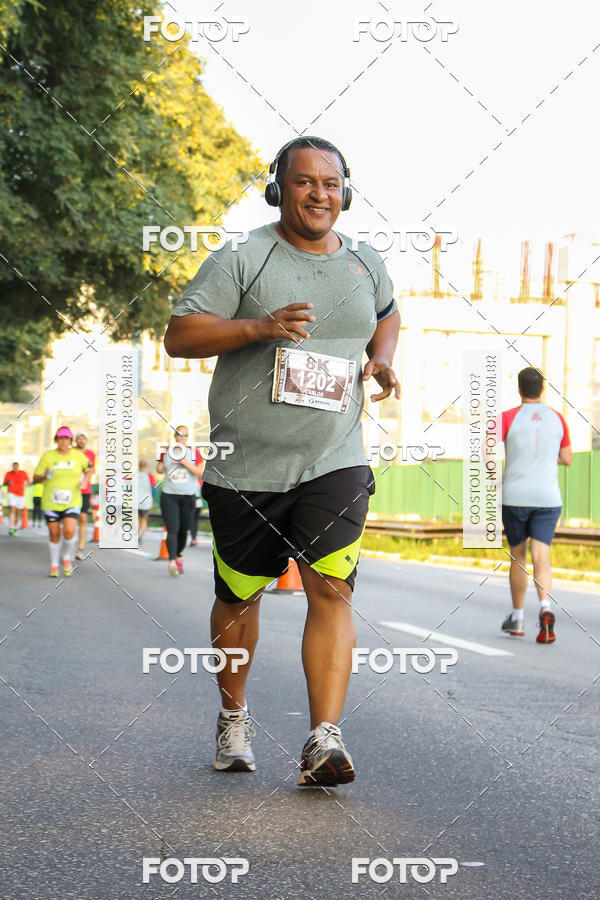Buy your photos of the eventArnold Run 8k on Fotop