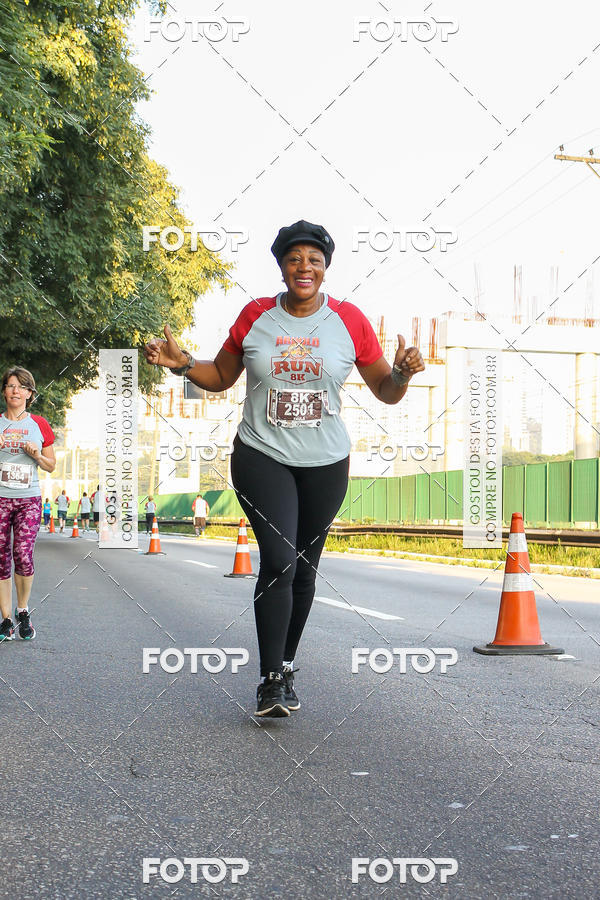 Buy your photos of the eventArnold Run 8k on Fotop