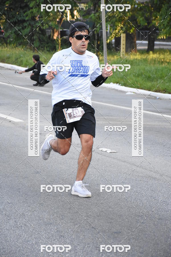 Buy your photos of the eventArnold Run 8k on Fotop