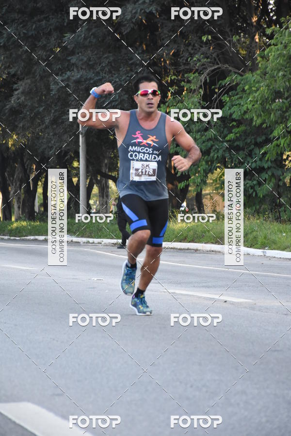 Buy your photos of the eventArnold Run 8k on Fotop