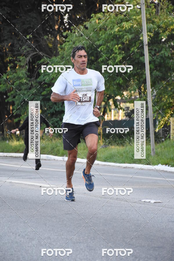 Buy your photos of the eventArnold Run 8k on Fotop