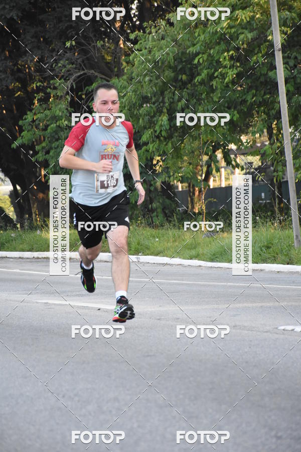 Buy your photos of the eventArnold Run 8k on Fotop