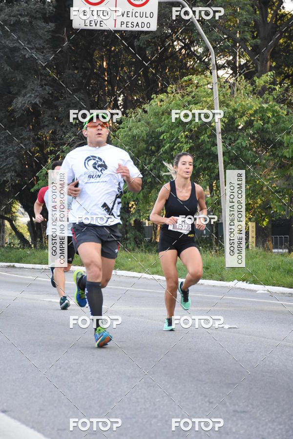 Buy your photos of the eventArnold Run 8k on Fotop