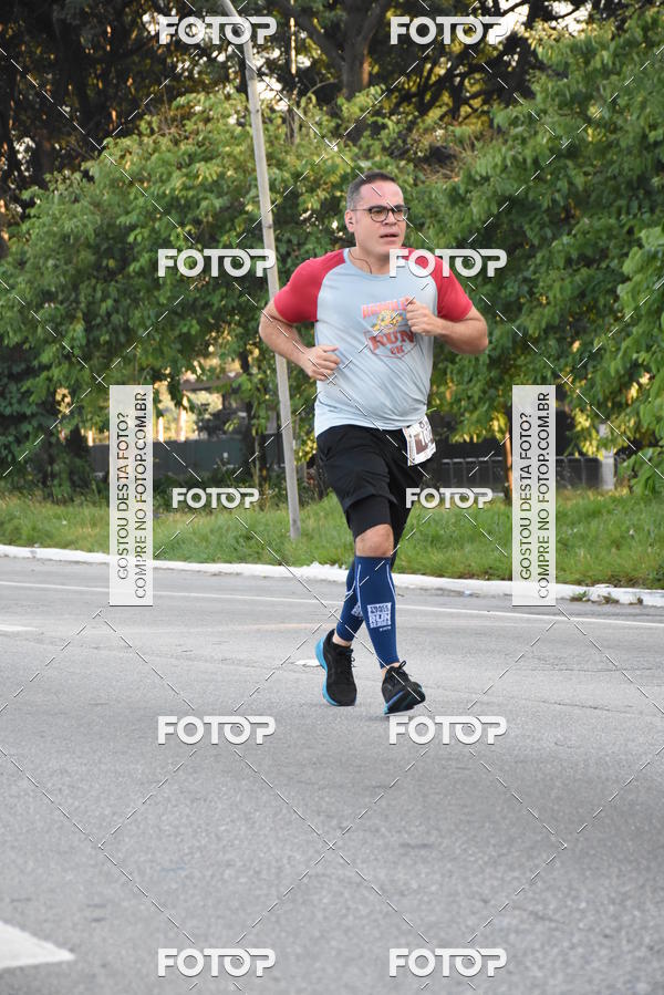 Buy your photos of the eventArnold Run 8k on Fotop
