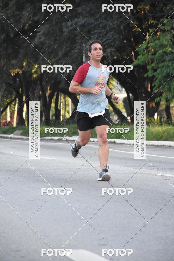 Buy your photos of the eventArnold Run 8k on Fotop