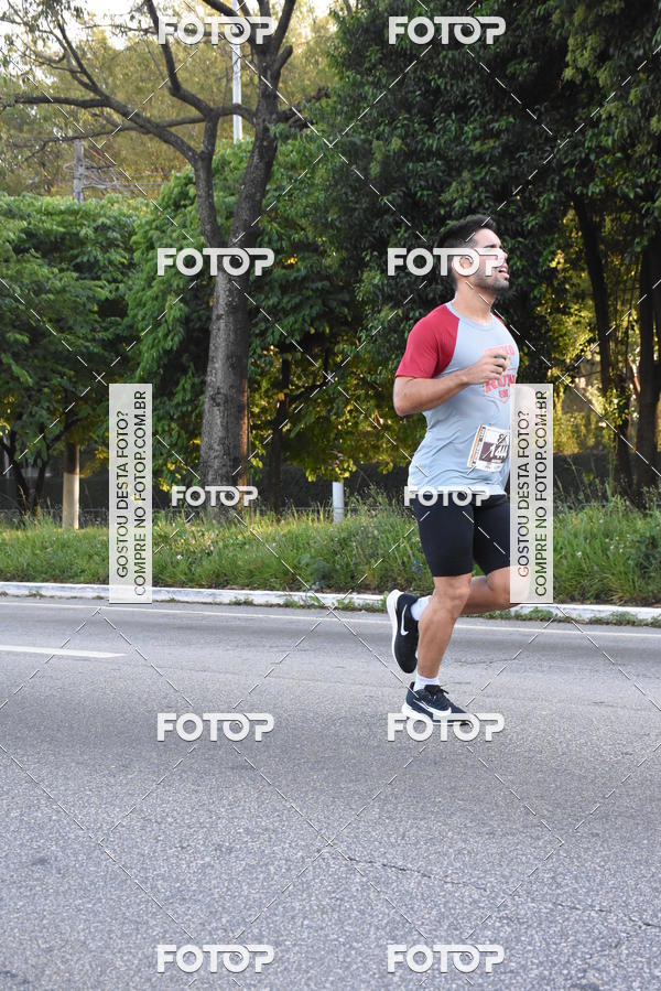 Buy your photos of the eventArnold Run 8k on Fotop