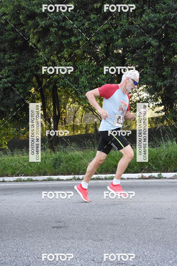 Buy your photos of the eventArnold Run 8k on Fotop