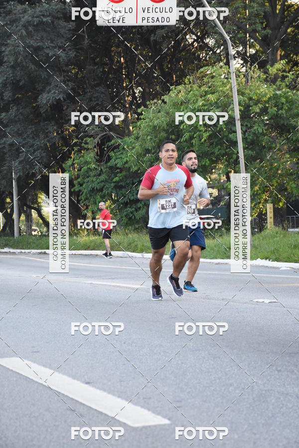 Buy your photos of the eventArnold Run 8k on Fotop