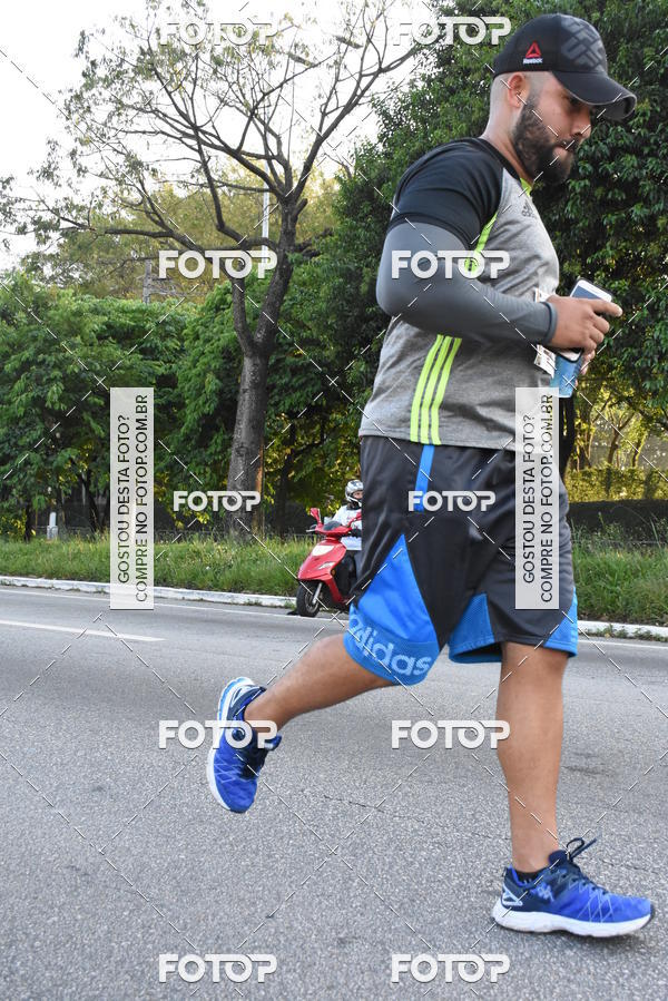 Buy your photos of the eventArnold Run 8k on Fotop