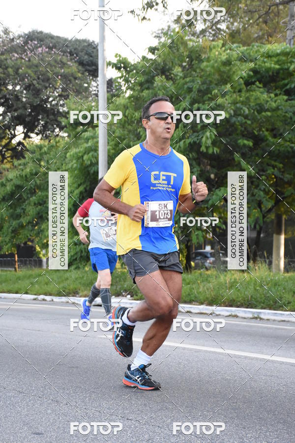 Buy your photos of the eventArnold Run 8k on Fotop