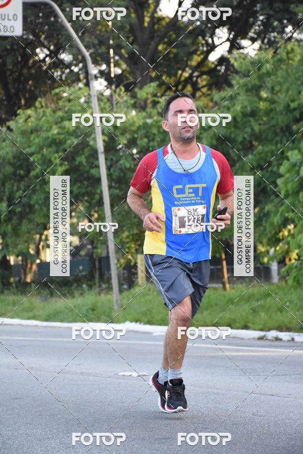 Buy your photos of the eventArnold Run 8k on Fotop
