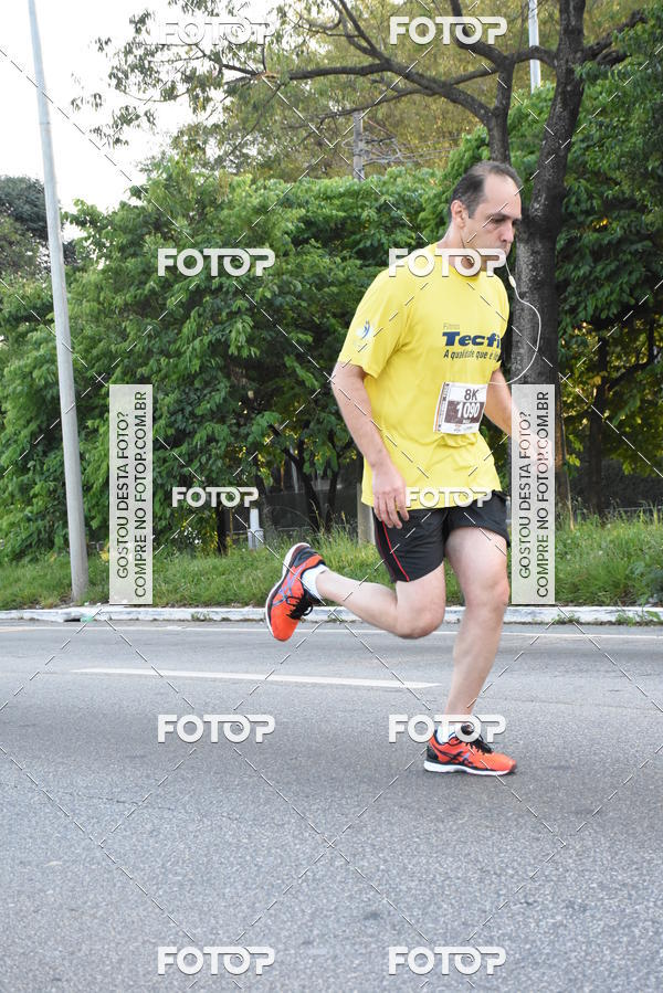 Compre suas fotos do eventoArnold Run 8k no Fotop