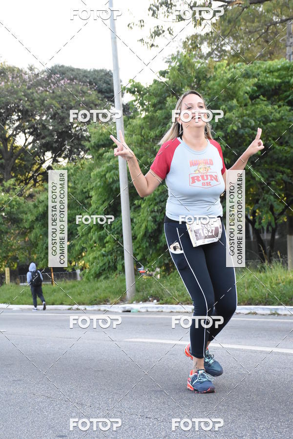 Compre suas fotos do eventoArnold Run 8k no Fotop
