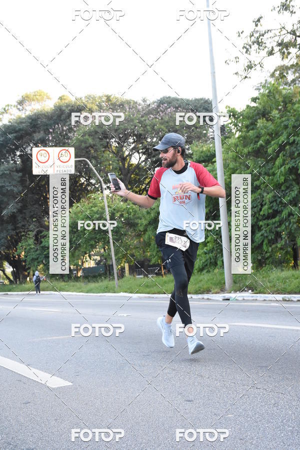 Buy your photos of the eventArnold Run 8k on Fotop