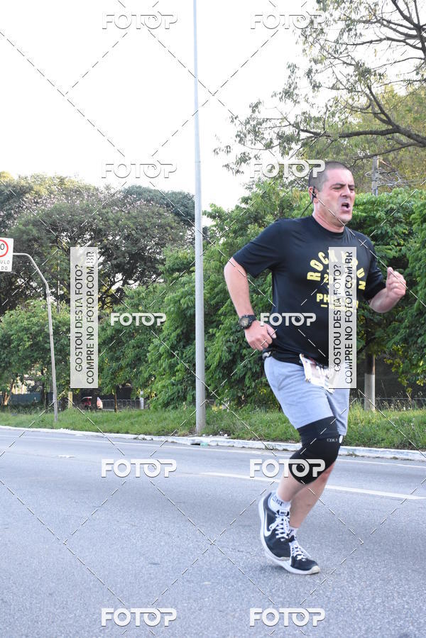 Buy your photos of the eventArnold Run 8k on Fotop