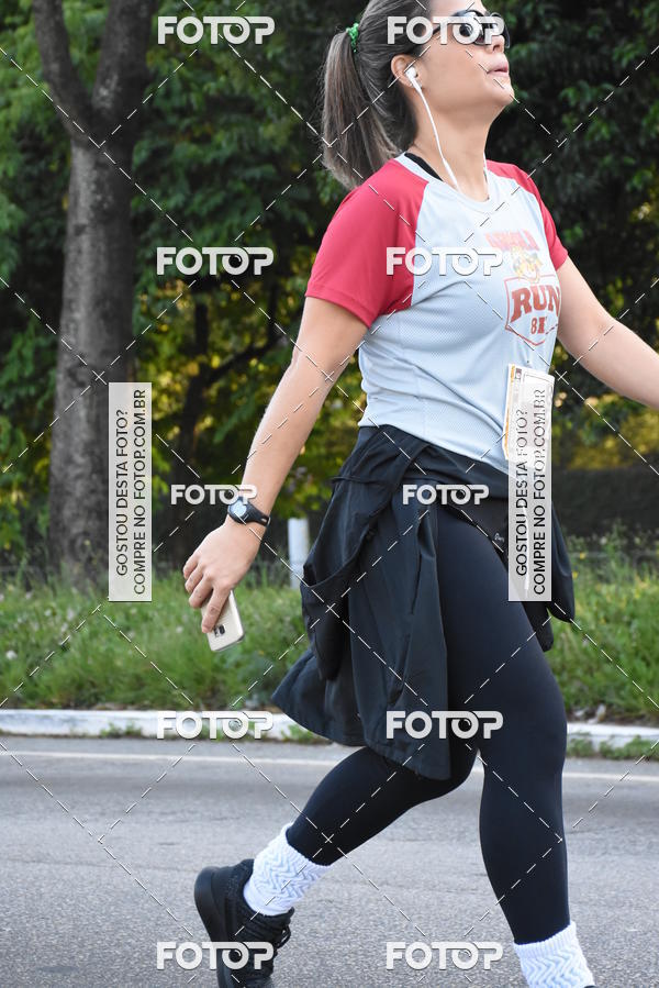 Buy your photos of the eventArnold Run 8k on Fotop