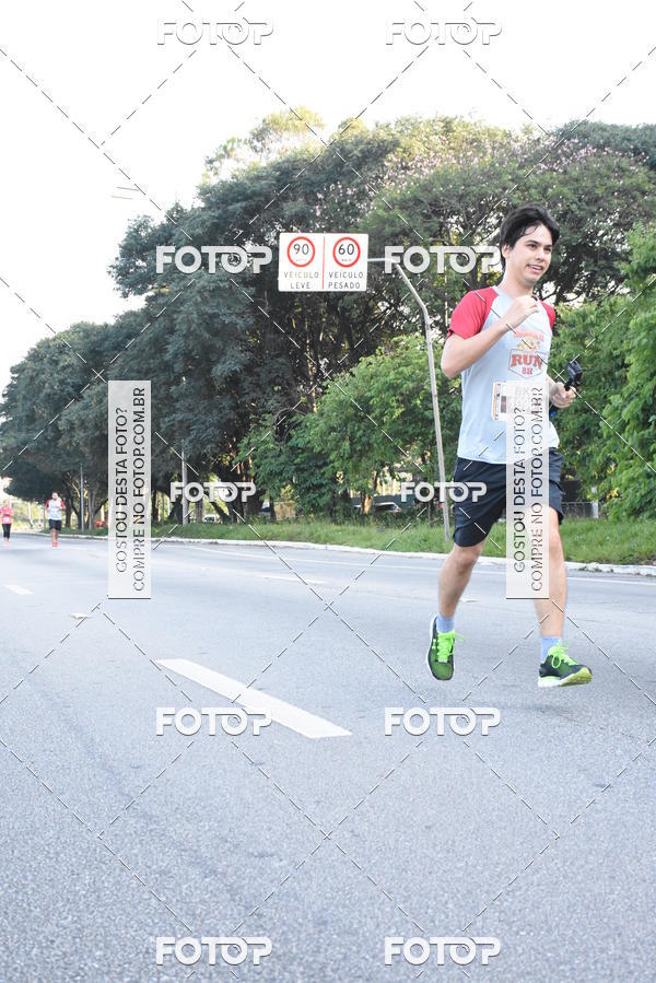 Buy your photos of the eventArnold Run 8k on Fotop