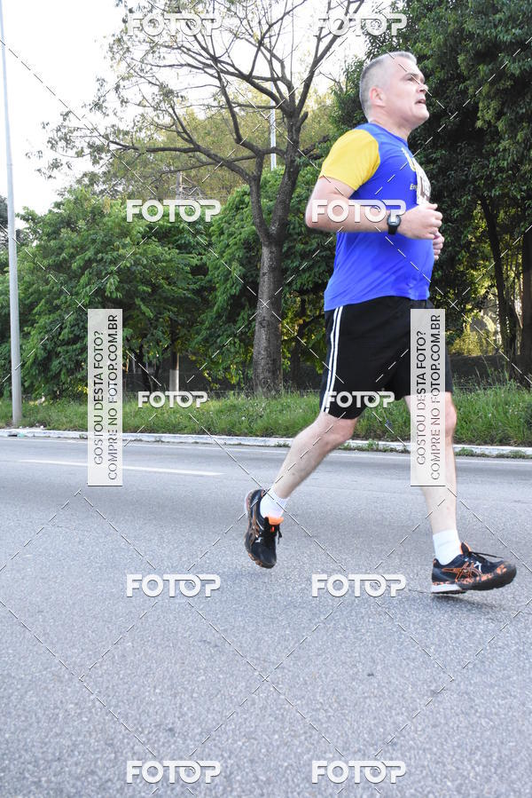 Buy your photos of the eventArnold Run 8k on Fotop