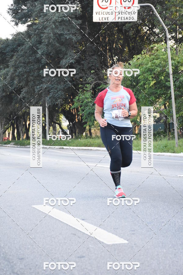 Buy your photos of the eventArnold Run 8k on Fotop