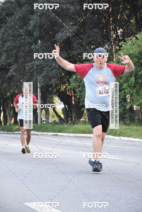 Buy your photos of the eventArnold Run 8k on Fotop
