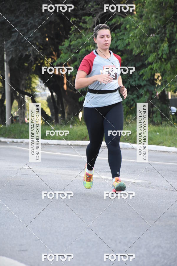 Buy your photos of the eventArnold Run 8k on Fotop