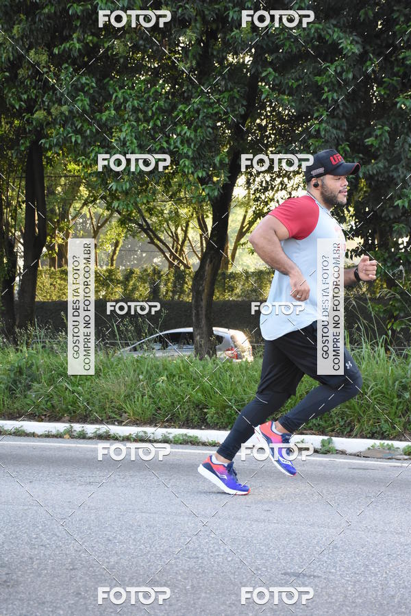 Buy your photos of the eventArnold Run 8k on Fotop