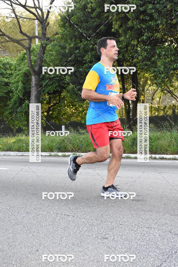 Buy your photos of the eventArnold Run 8k on Fotop