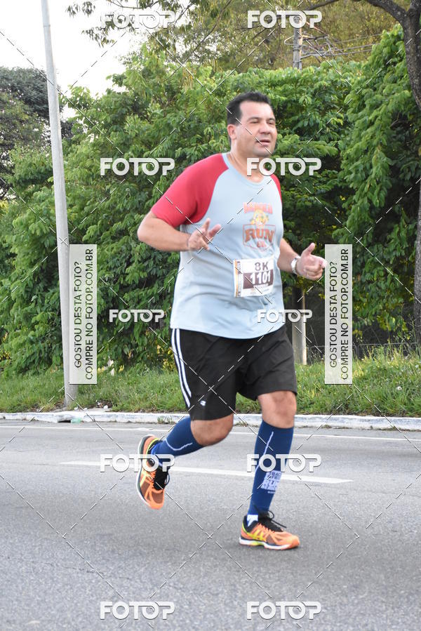 Buy your photos of the eventArnold Run 8k on Fotop