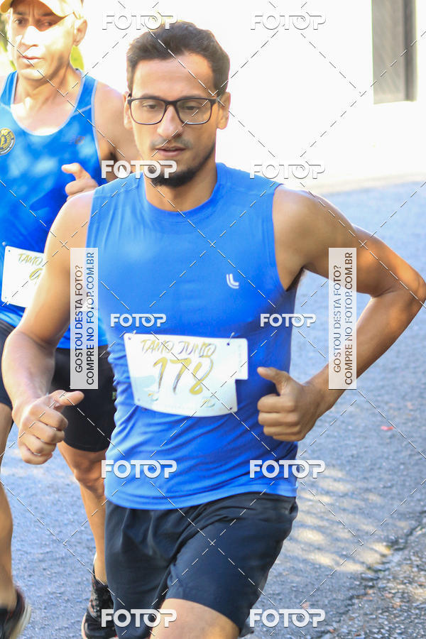 Buy your photos of the eventFast Running Santo Amaro - 3 Etapa on Fotop