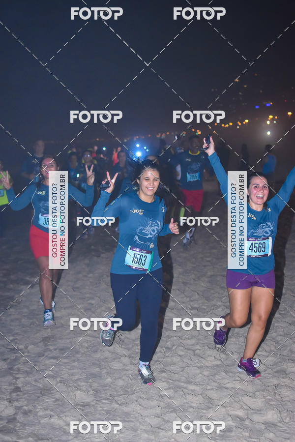 Compra tus fotos del eventoNight Run - Etapa Nitro RJ En Fotop