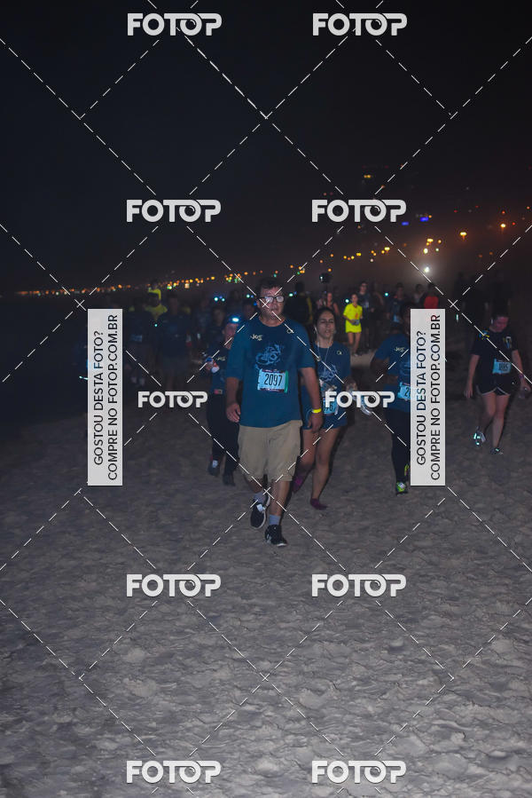 Compra tus fotos del eventoNight Run - Etapa Nitro RJ En Fotop