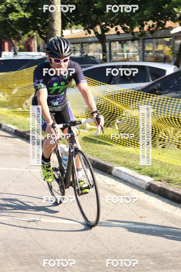Buy your photos of the event12 Circuito de Sprint Triathlon Santa Ceclia - 1 Etapa on Fotop