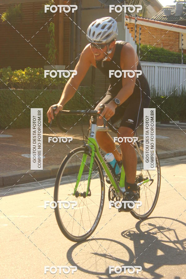 Buy your photos of the event12 Circuito de Sprint Triathlon Santa Ceclia - 1 Etapa on Fotop