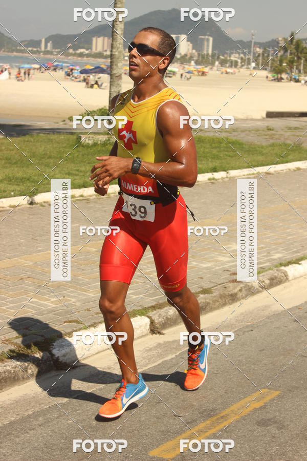 Buy your photos of the event12 Circuito de Sprint Triathlon Santa Ceclia - 1 Etapa on Fotop