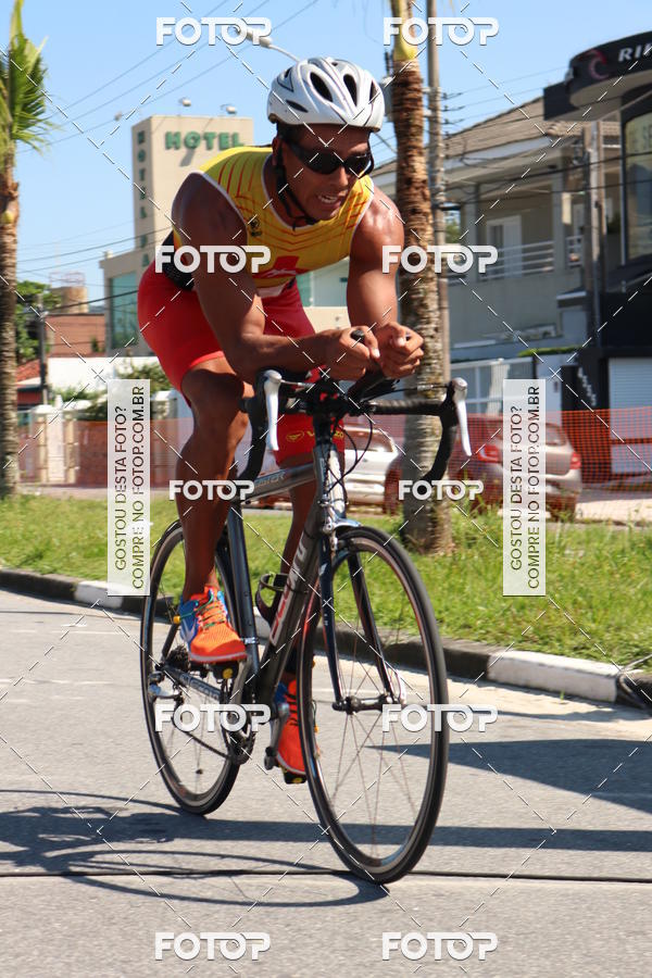 Buy your photos of the event12 Circuito de Sprint Triathlon Santa Ceclia - 1 Etapa on Fotop