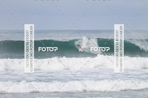 Buy your photos of the eventSURF SESSION MARESIAS on Fotop