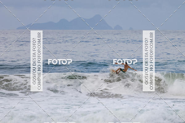 Buy your photos of the eventSURF SESSION MARESIAS on Fotop