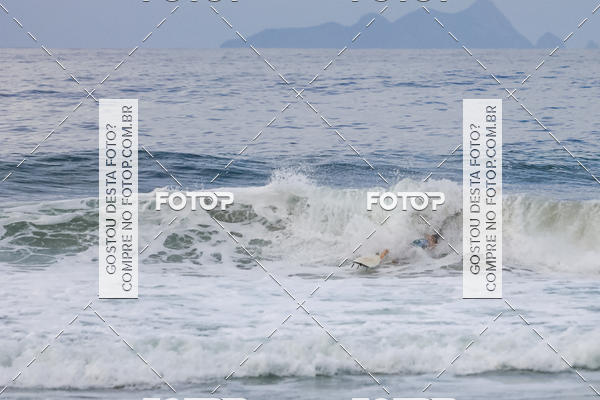 Buy your photos of the eventSURF SESSION MARESIAS on Fotop