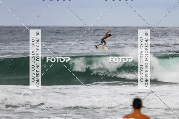 Buy your photos of the eventSURF SESSION MARESIAS on Fotop