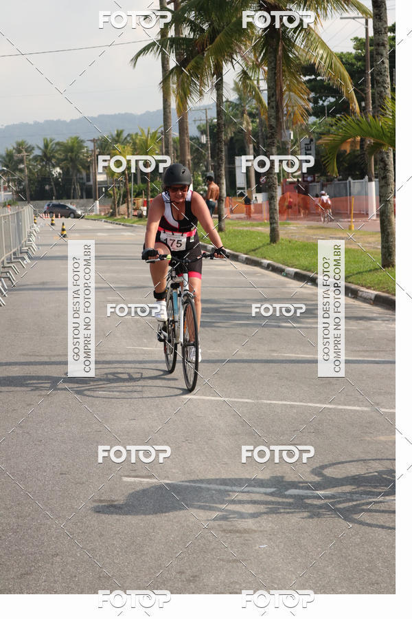 Buy your photos of the event12 Circuito de Sprint Triathlon Santa Ceclia - 2 Etapa on Fotop